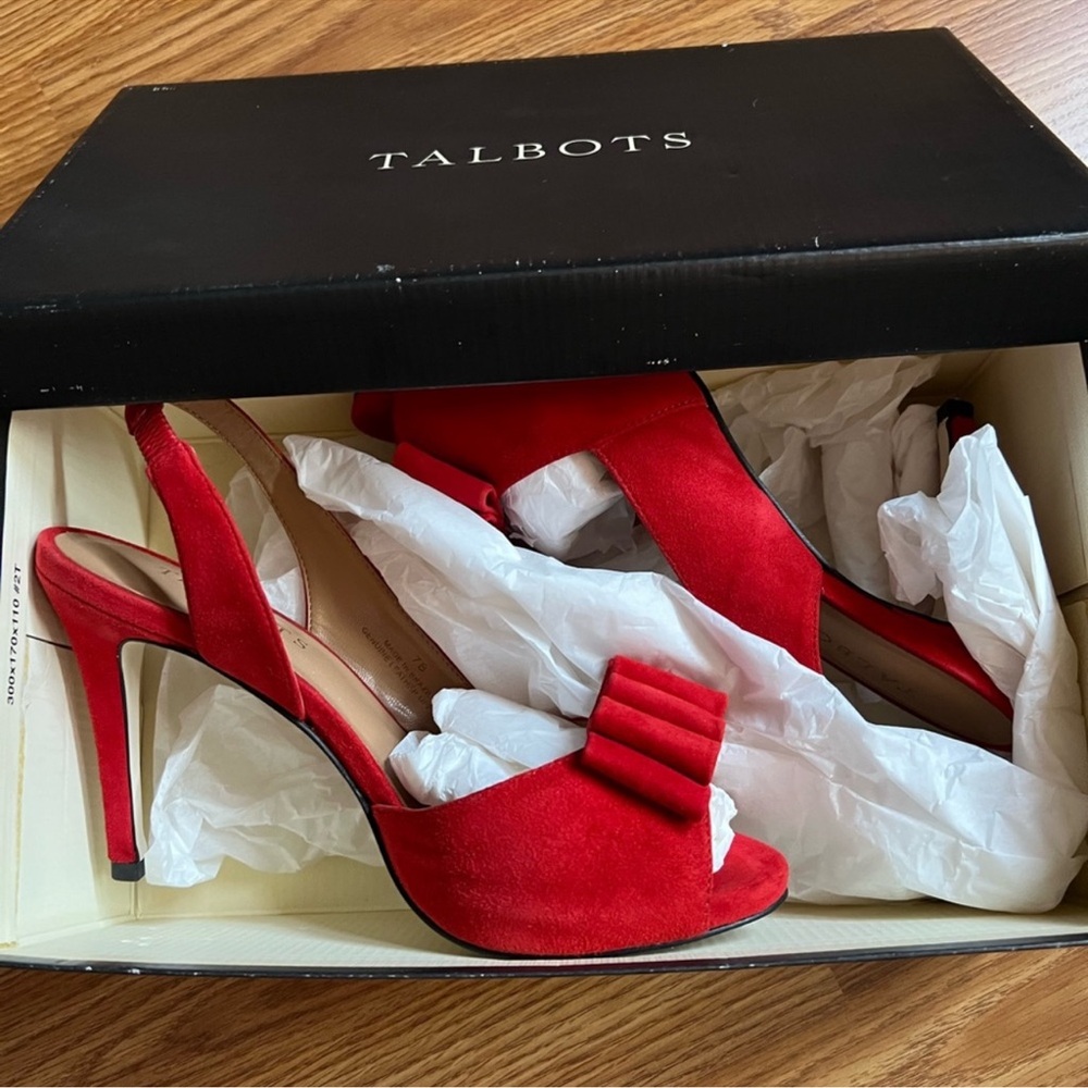 Talbots size 7 B used twice in church suede